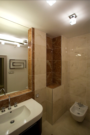 Foto rekonstrukce koupelny v bytovém jádře